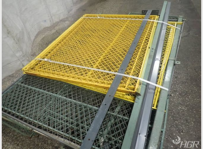  Machine Caging