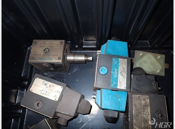  Pilot Valve