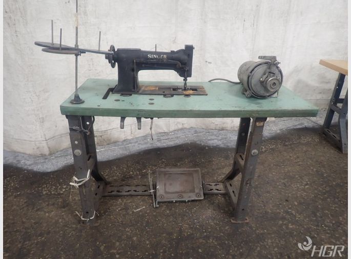 Singer Sewing Machine