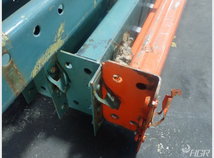  Pallet Racking Lot