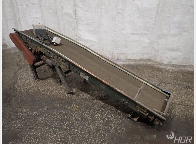 Hytrol Power Belt Incline Conveyor