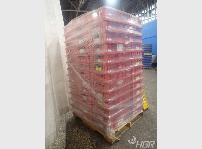 Plastic Bins