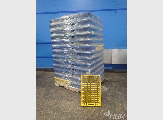  Plastic Bins