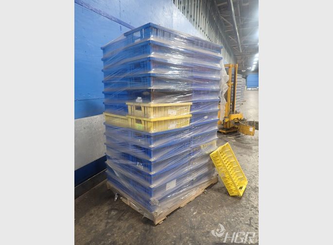 Plastic Bins