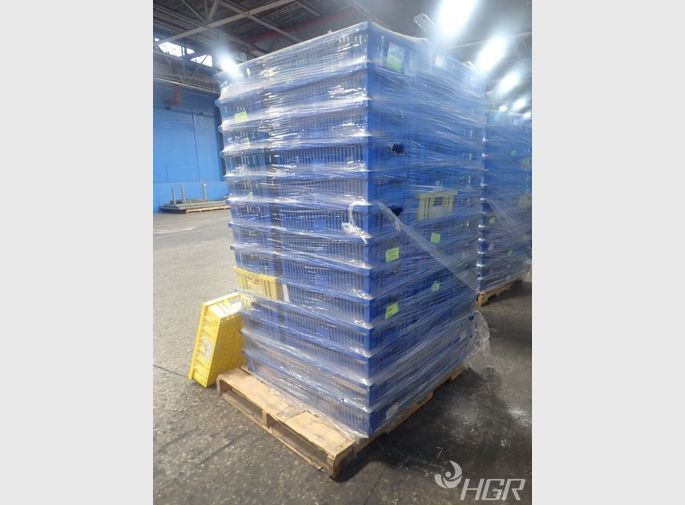  Plastic Bins