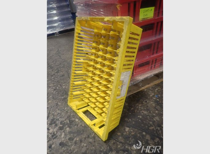  Plastic Bins