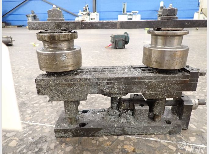  Roller Feed