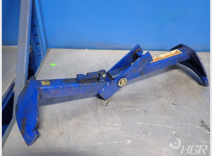 Vestil Drum Gripper