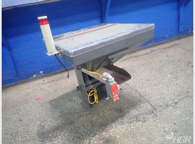  Vibratory Feeder