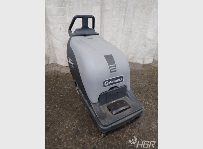 Advance Floor Scrubber