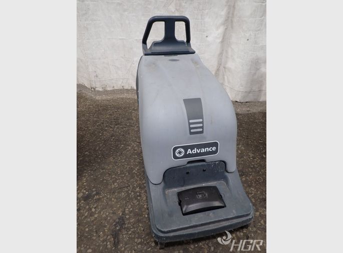 Advance Floor Scrubber