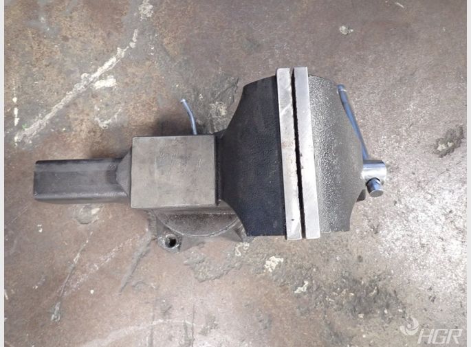 Craftsman 6 Vise
