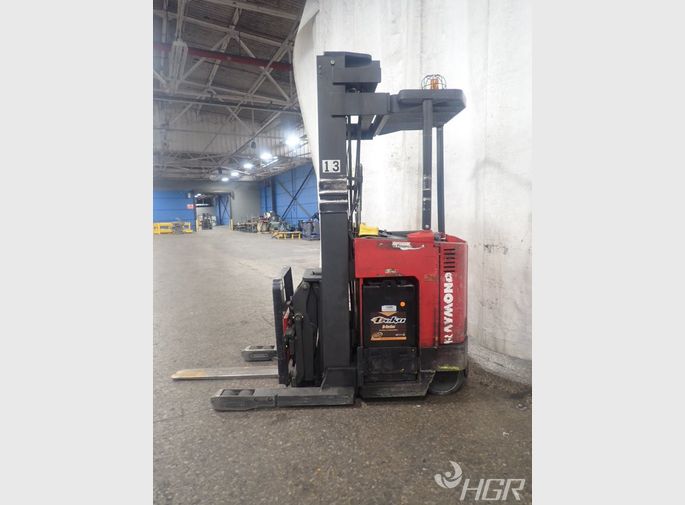 Raymond Raymond Easi Electric Reach Lift