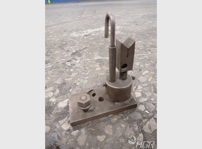  Tool Fixture