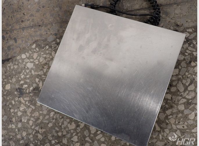 Acculab Scale