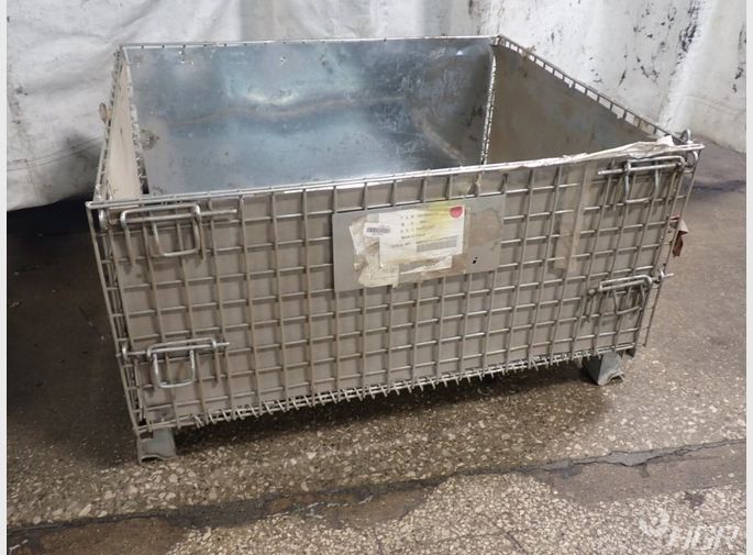 Collapsible Wire Basket