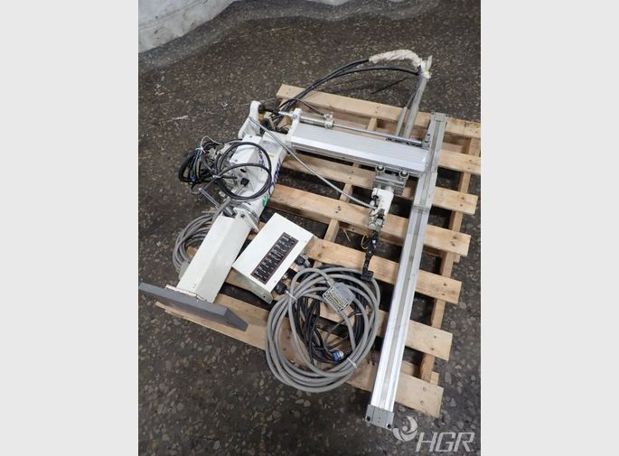 Aec Pick And Place Robot