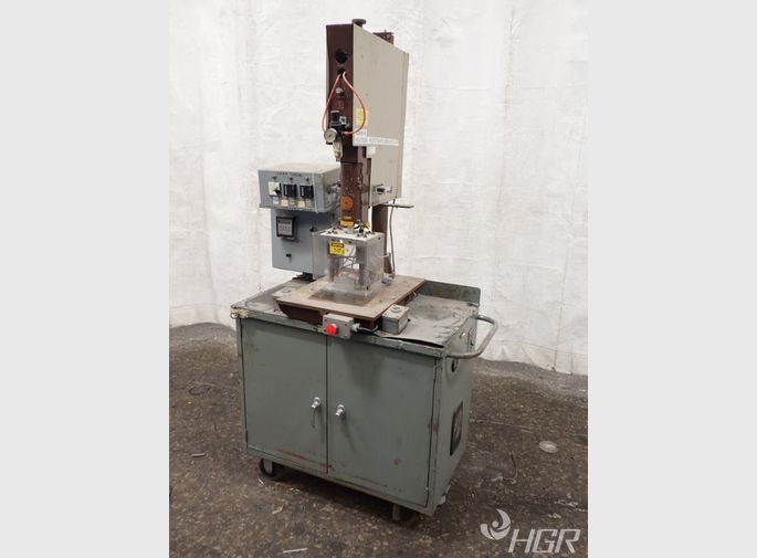 Dukane Ultrasonic Welder