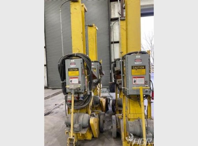Whiting Lot Portable Electric Jacks