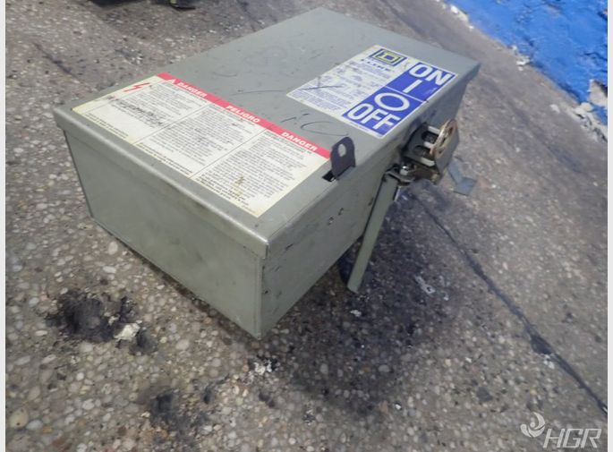 Square D Bus Plug