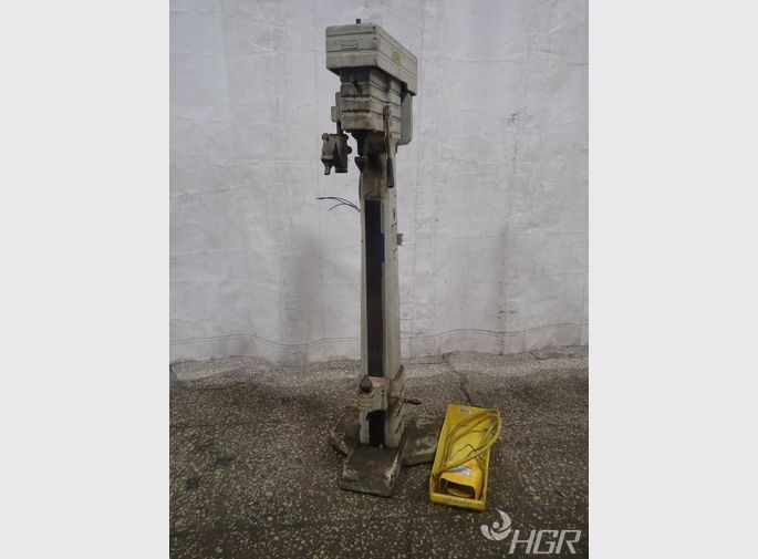 Excello Vertical Centering Machine