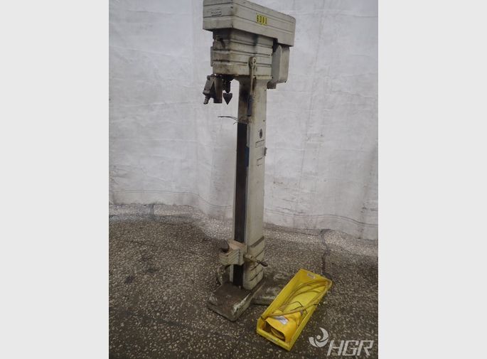 Excello Vertical Centering Machine