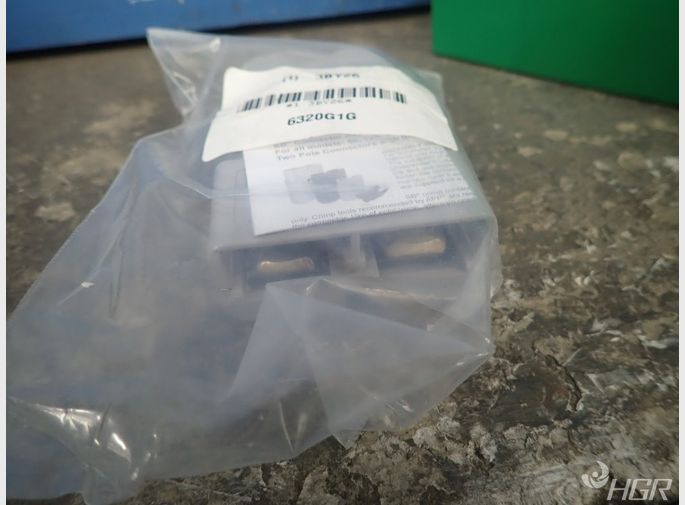 App 2 Pole Connectors