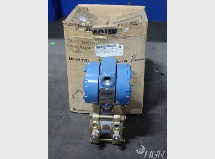 Rosemount Pressure Transmitter Assembly