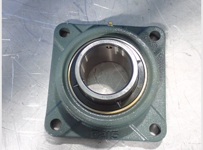 Ntn 4 Bolt Flange Mounted Bearing