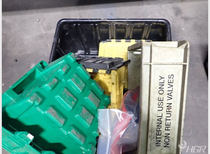  Plastic Totes