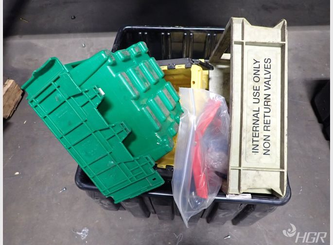  Plastic Totes