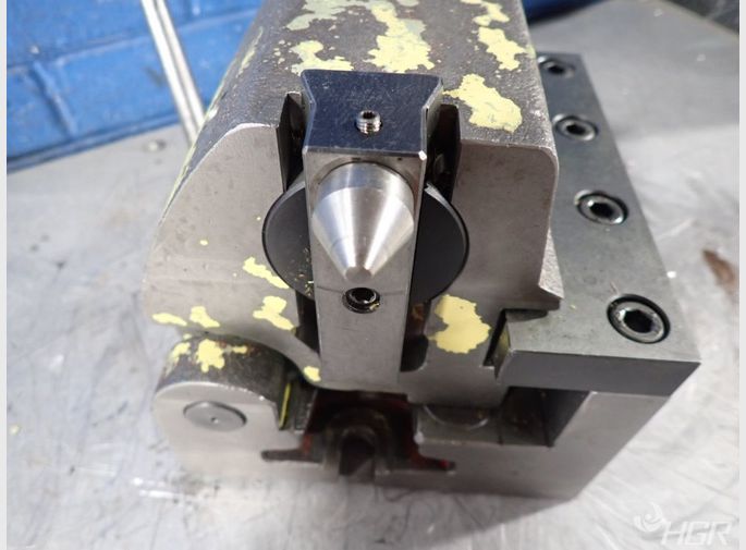 Nikken Tool Post