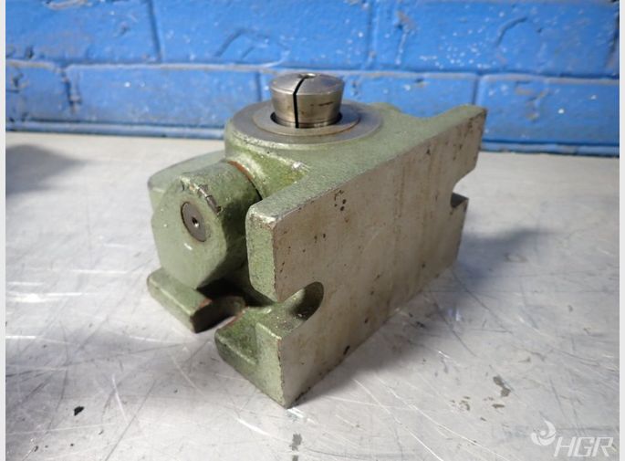  Tool Holder