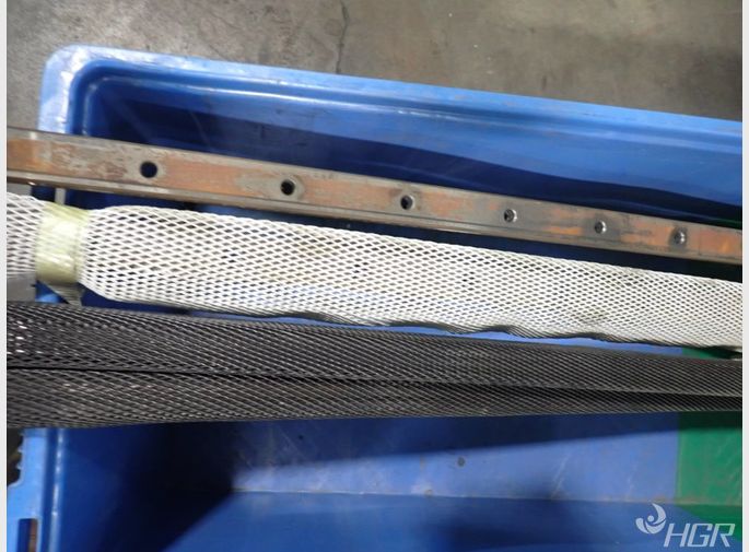  Linear Guides