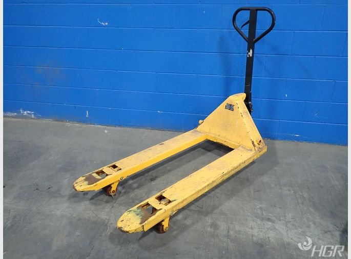  Pallet Jack