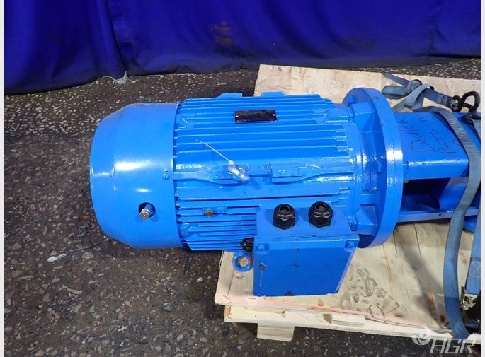  Vaccum Pump