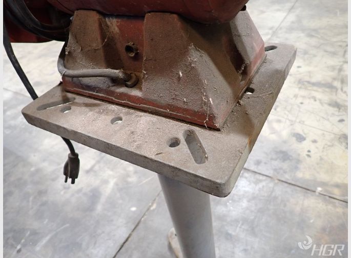 Milwaukee Bench Grinder