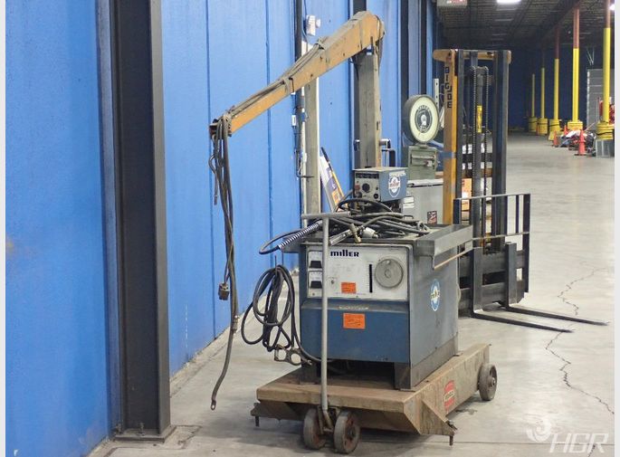 Miller Electric Mfg Co Welder
