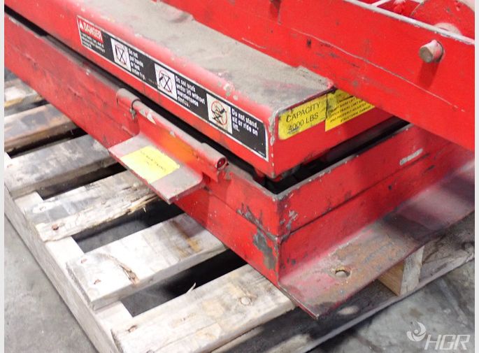 Southworth Lift Table
