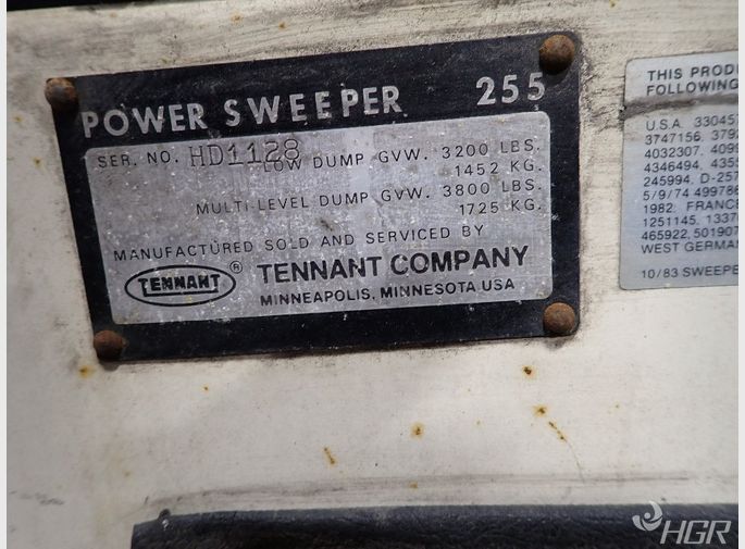 Used Tennant Power Sweeper | HGR*24 Used Tennant Power Sweeper | HGR*24