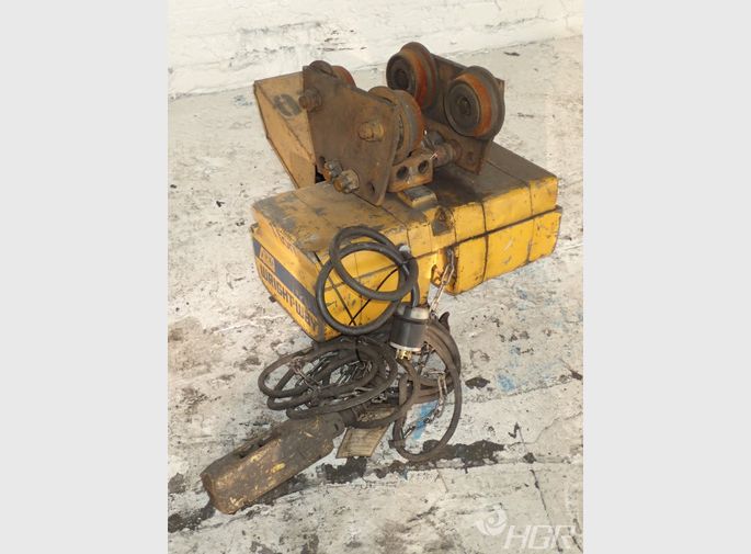 Acco Wright Way Electric Chain Hoist