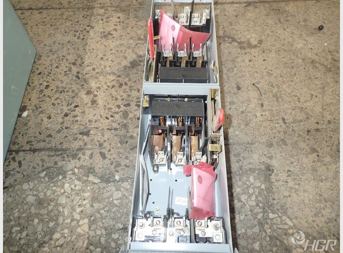General Electric Dual Fusible Switch Unit