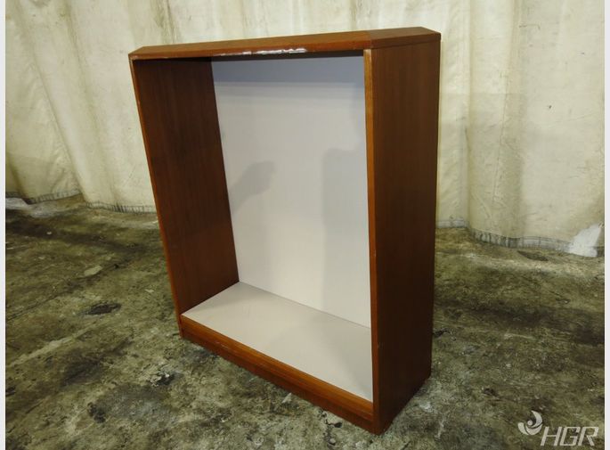  Shelf Unit