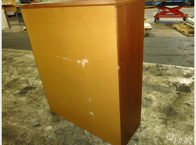  Shelf Unit
