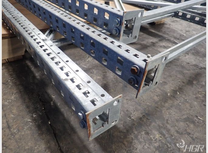  Pallet Racking Uprights