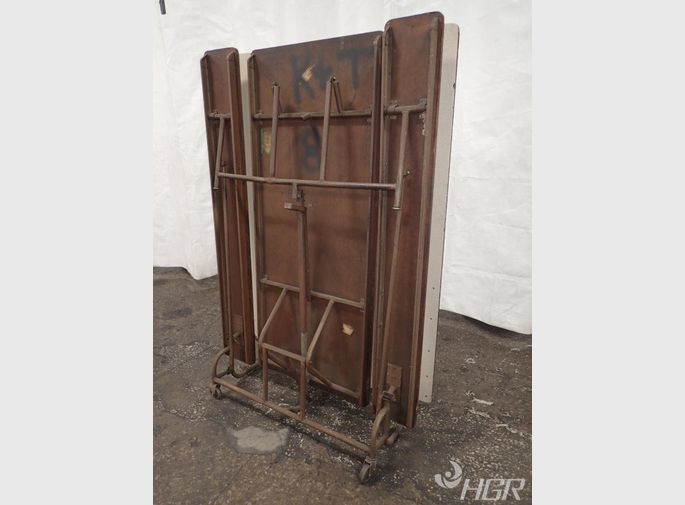  Foldable Table