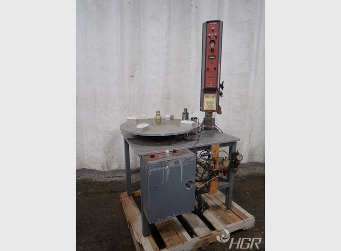 Branson Ultrasonic Welder W Indexer