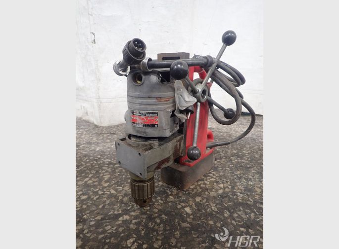 Milwaukee Magnetic Drill