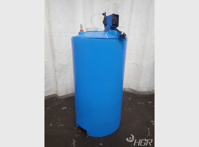  Poly Tank W Metering Pump