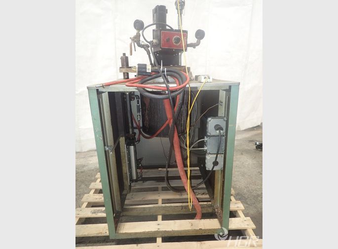  Vacuum Chamber